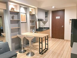 Good Deals And Relaxing 2Br At Grand Sungkono Lagoon Apartment