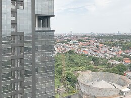 Good Deals And Relaxing 2Br At Grand Sungkono Lagoon Apartment