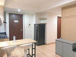 Good Deals And Relaxing 2Br At Grand Sungkono Lagoon Apartment