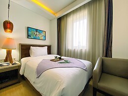 Comfortable Studio (No Kitchen) At Grand Palace Kemayoran Apartment