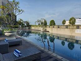 Cozy Studio Apartment At Grand Mercure Yogyakarta