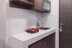 Chic And Cozy Studio Apartment At Amazana Serpong