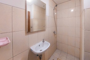 Chic And Cozy Studio Apartment At Amazana Serpong