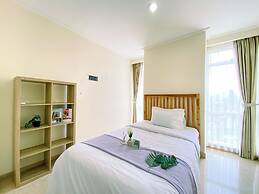 Spacious 3Br With Private Lift At Menteng Park Apartment