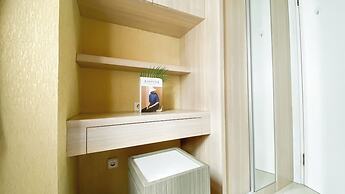 Comfy 2Br Near Mall At Green Pramuka City Apartment