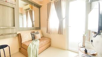 Comfy 2Br Near Mall At Green Pramuka City Apartment