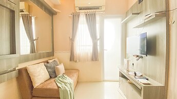 Comfy 2Br Near Mall At Green Pramuka City Apartment