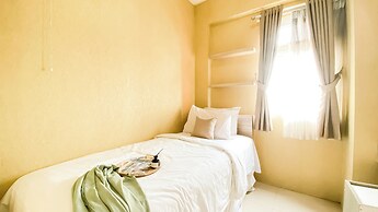 Comfy 2Br Near Mall At Green Pramuka City Apartment