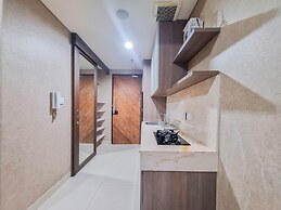 Cozy And Warm Studio Room At Uttara The Icon Apartment