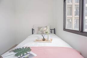 Comfy And Homey 2Br Transpark Cibubur Apartment