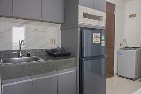 Comfy And Homey 2Br Transpark Cibubur Apartment