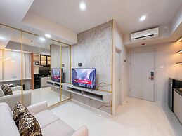 Comfortable Stay And Strategic 1Br At Grand Sungkono Lagoon Apartment