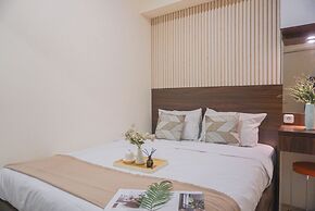 Warm And Modern Style 2Br At Meikarta Apartment