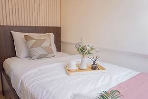 Warm And Modern Style 2Br At Meikarta Apartment