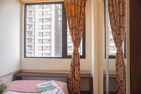 Warm And Modern Style 2Br At Meikarta Apartment