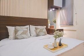 Warm And Modern Style 2Br At Meikarta Apartment