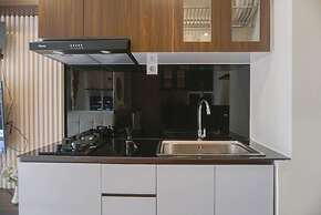 Warm And Modern Style 2Br At Meikarta Apartment
