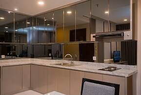 Cozy 2Br Apartment M-Town Signature