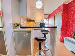 Best Deal 2Br Apartment At Gateway Ahmad Yani Cicadas