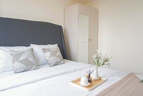 Spacious And Comfy 2Br With Extra Room Apartment At Meikarta