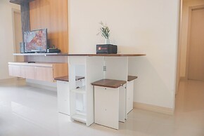 Spacious And Comfy 2Br With Extra Room Apartment At Meikarta