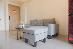 Spacious And Comfy 2Br With Extra Room Apartment At Meikarta