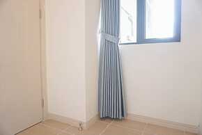 Spacious And Comfy 2Br With Extra Room Apartment At Meikarta