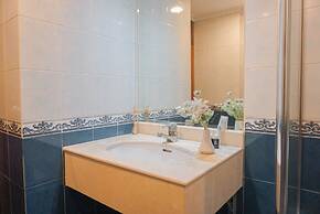 Spacious And Luxury 3Br At Sudirman Tower Condominium Apartment