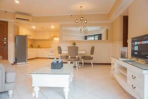 Spacious And Luxury 3Br At Sudirman Tower Condominium Apartment