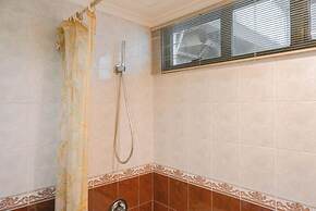 Spacious And Luxury 3Br At Sudirman Tower Condominium Apartment