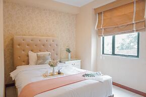 Spacious And Luxury 3Br At Sudirman Tower Condominium Apartment