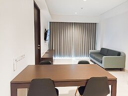 Scenic And Comfortable 2Br (No Kitchen) Apartment At Skales Residence 