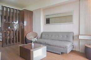 Homey And Cozy 3Br At Meikarta Apartment