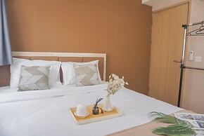 Homey And Cozy 3Br At Meikarta Apartment