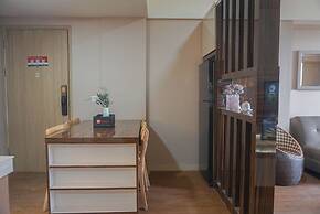 Homey And Cozy 3Br At Meikarta Apartment