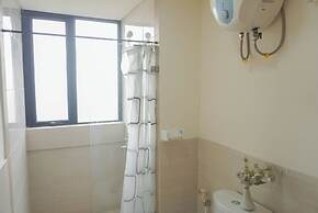 Homey And Cozy 3Br At Meikarta Apartment