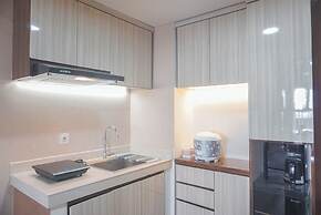 Homey And Cozy 3Br At Meikarta Apartment