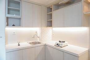 Comfy And Modern 2Br Grand Kamala Lagoon Apartment