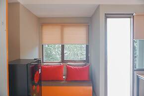 Cozy Studio Apartment At Gateway Park Lrt City Bekasi