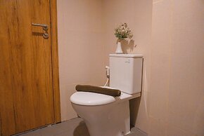 Cozy Studio Apartment At Gateway Park Lrt City Bekasi