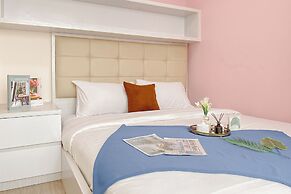 Comfort Stay 1Br With Extra Room At Bassura City Apartment