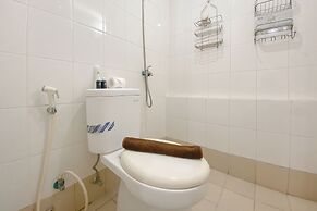 Comfort Stay 1Br With Extra Room At Bassura City Apartment