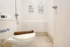 Comfort Stay 1Br With Extra Room At Bassura City Apartment