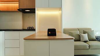 Modern Look And Comfy 2Br Apartment At M-Town Residence