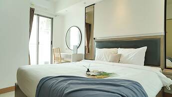 Modern Look And Comfy 2Br Apartment At M-Town Residence