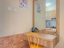 Cozy And Elegant Studio Apartment At Bassura City Near Mall