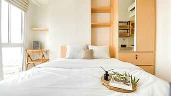 Compact And Minimalist Studio At Tokyo Riverside Pik 2 Apartment