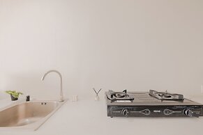 Modern And Comfy Studio At Daan Mogot City Apartment