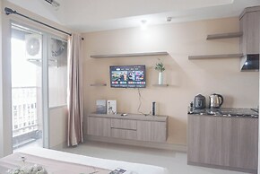 Good Choice And Comfy Studio Apartment At Gateway Park Lrt City Bekasi