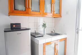 Homey And Cozy Studio Apartment Margonda Residence 2